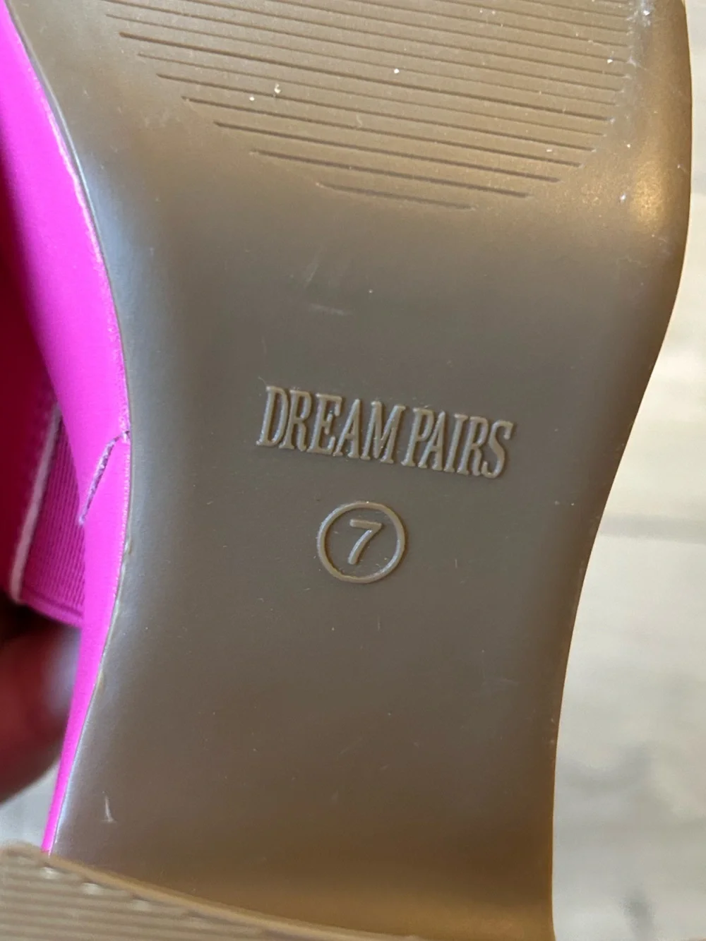 DREAM PAIRS Slip On Chunky Platform Slide Sandals Hot Pink Size 7